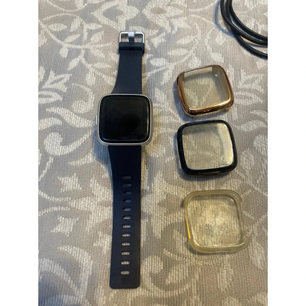 Fitbit Versa‎ Fitness Tracker